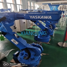 หุ่นยนต์เชื่อมอัตโนมัติ 6 แกน Yaskawa AR1440 มือสอง และหุ่นยนต์เชื่อมอาร์คที่รวดเร็วและแม่นยำพร้อมตัวควบคุมหุ่นยนต์ YRC1000