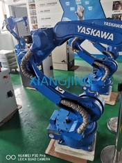 หุ่นยนต์เชื่อมอัตโนมัติ 6 แกน Yaskawa AR1440 มือสอง และหุ่นยนต์เชื่อมอาร์คที่รวดเร็วและแม่นยำพร้อมตัวควบคุมหุ่นยนต์ YRC1000