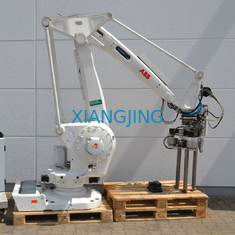 IRB 660 หุ่นยนต์ ABB มือสองพร้อมแท่นวางสินค้า 180 Kg หุ่นยนต์อุตสาหกรรม Palletizer Robot