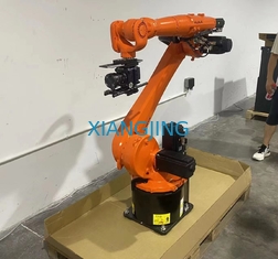 Kuka KR20 R1810 หุ่นยนต์อุตสาหกรรมมือสองพร้อม KRC4 Controller Robotic Arm