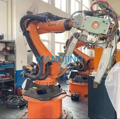 หุ่นยนต์ Kuka มือสอง KR120 R3200 พร้อมแคลมป์เชื่อม