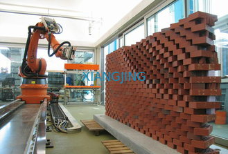 KUKA KR210 R3300 EXTRA แขนหุ่นยนต์อุตสาหกรรมมือสองสำหรับการเชื่อมและวาง