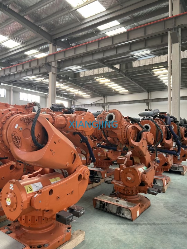 IRB 6700 แขนหุ่นยนต์ที่ใช้แล้ว 2. แขนหุ่นยนต์เอื้อมถึง 6 เมตรสำหรับการหยิบและวาง